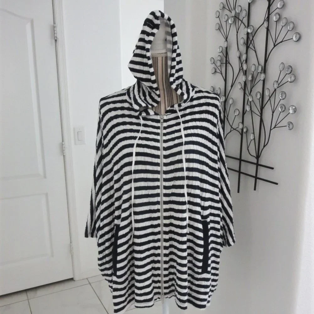 New JUDE Zip Front Hooded Striped Navy White Jacket Dolman Batwing Pockets NWT - Picture 1 of 14